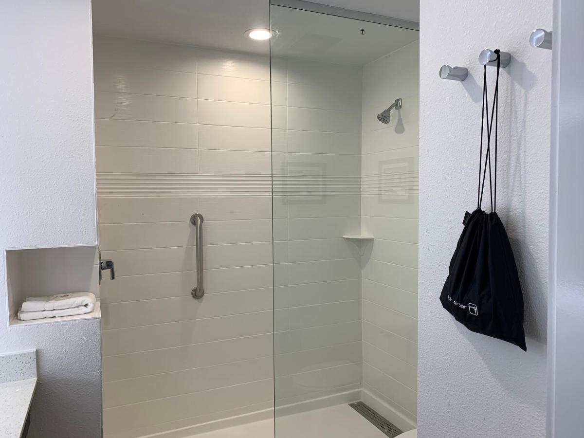 אוליב בראנץ' Comfort Inn & Suites מראה חיצוני תמונה