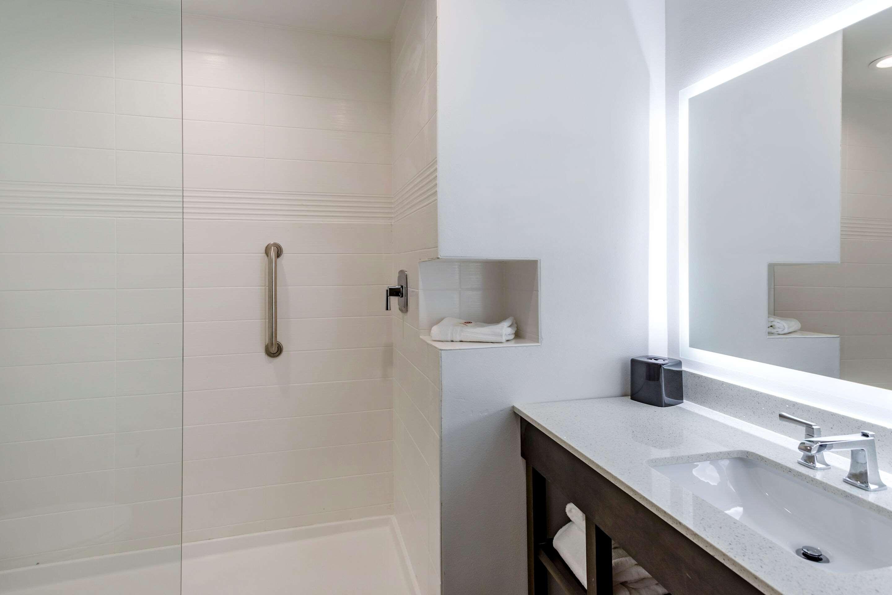 אוליב בראנץ' Comfort Inn & Suites מראה חיצוני תמונה