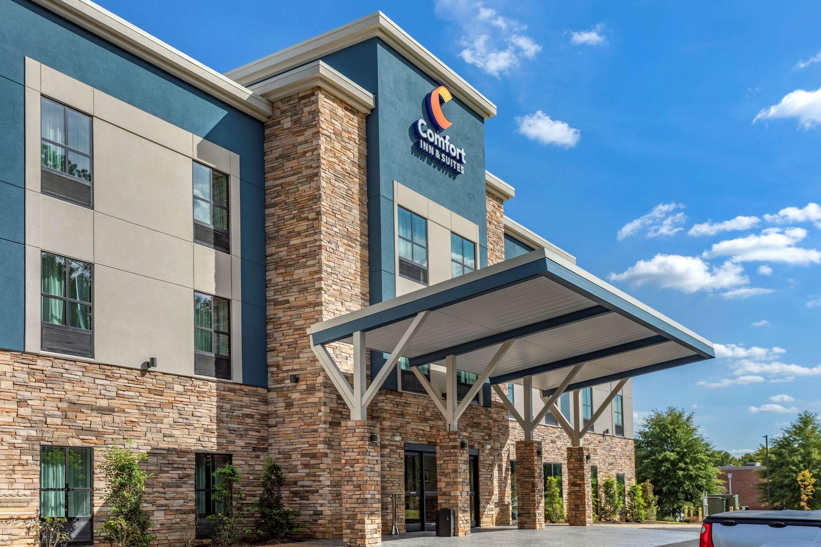 אוליב בראנץ' Comfort Inn & Suites מראה חיצוני תמונה