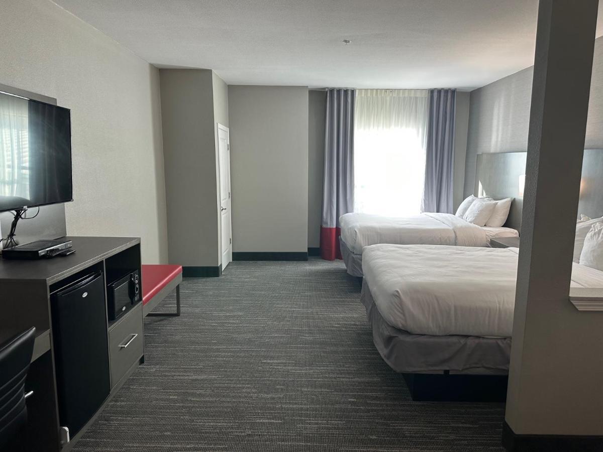 אוליב בראנץ' Comfort Inn & Suites מראה חיצוני תמונה